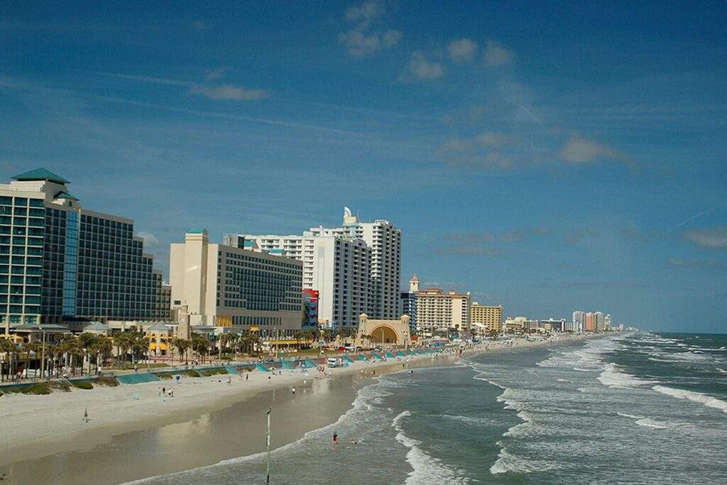 daytona-beach-ocean